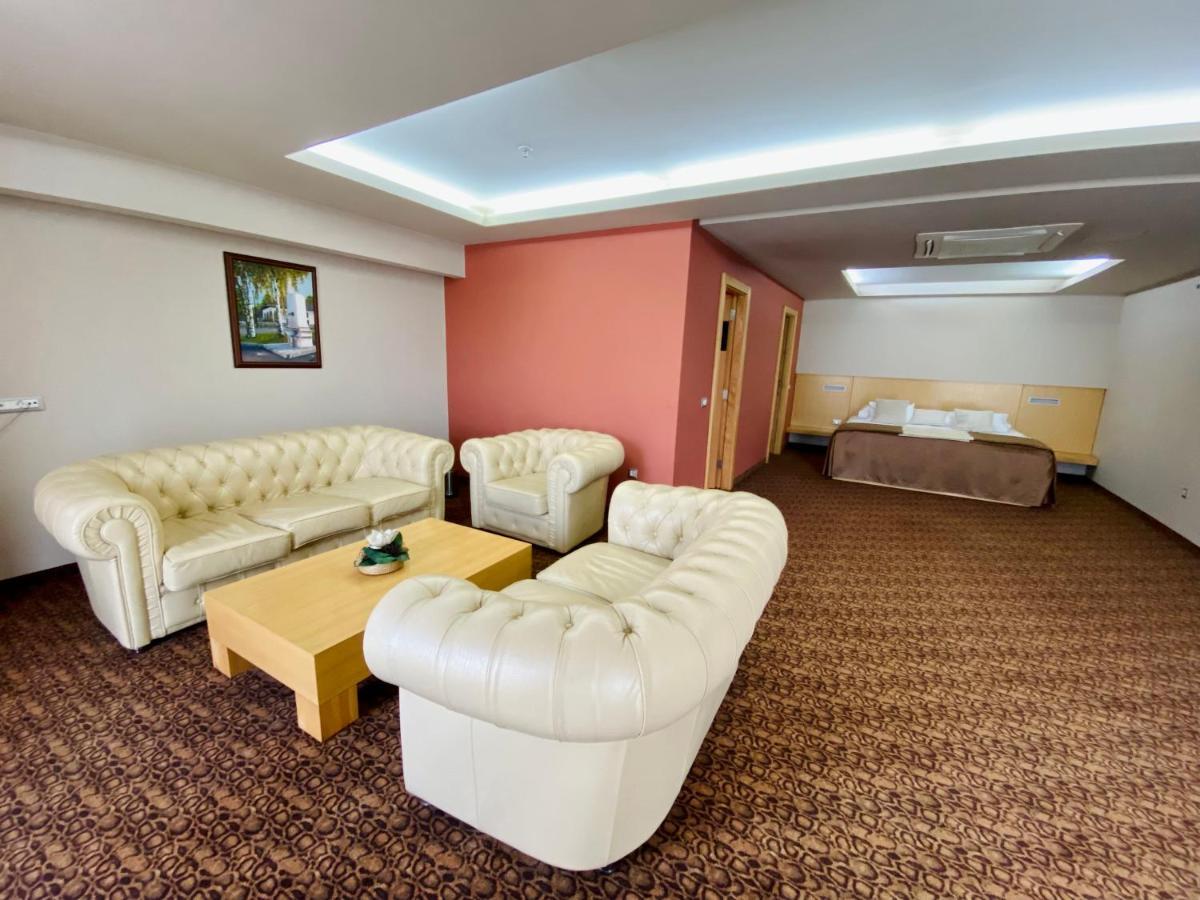 Hotel Zenica Exterior foto